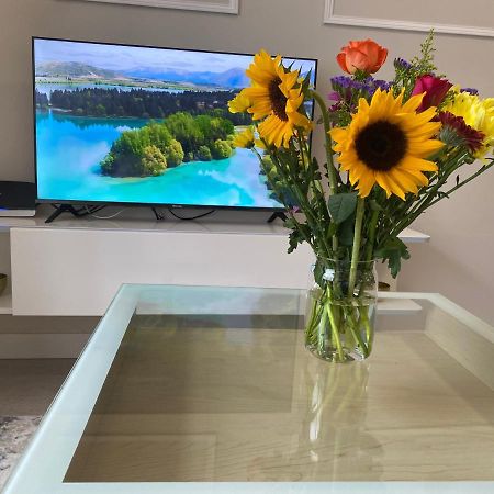 Stunning Apartment In Leeds- Financial District Leeds  Esterno foto