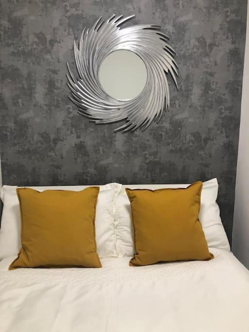 Stunning Apartment In Leeds- Financial District Leeds  Esterno foto