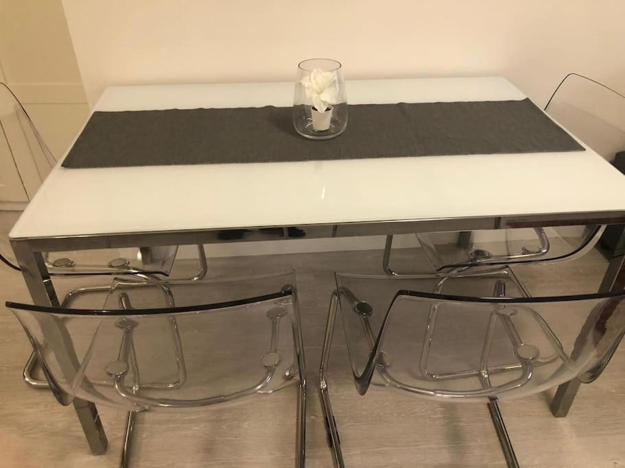 Stunning Apartment In Leeds- Financial District Leeds  Esterno foto