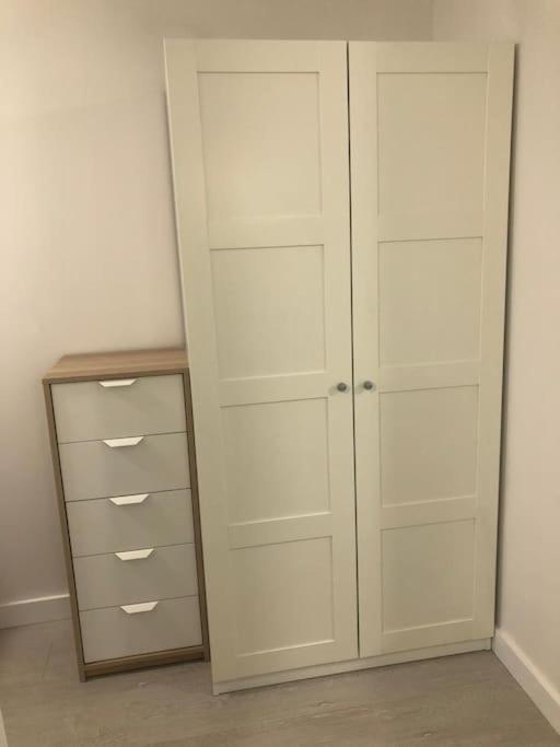 Stunning Apartment In Leeds- Financial District Leeds  Esterno foto