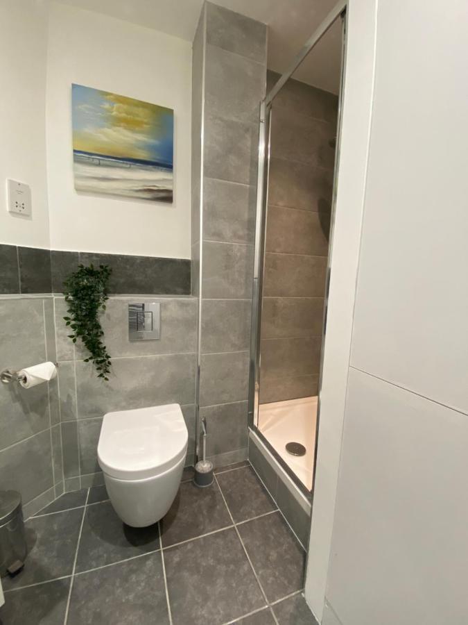 Stunning Apartment In Leeds- Financial District Leeds  Esterno foto