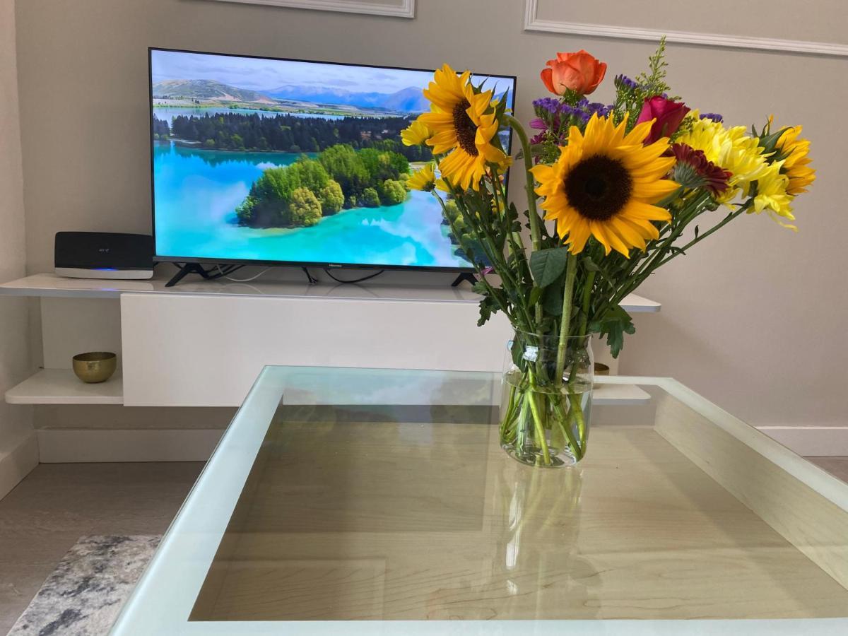 Stunning Apartment In Leeds- Financial District Leeds  Esterno foto